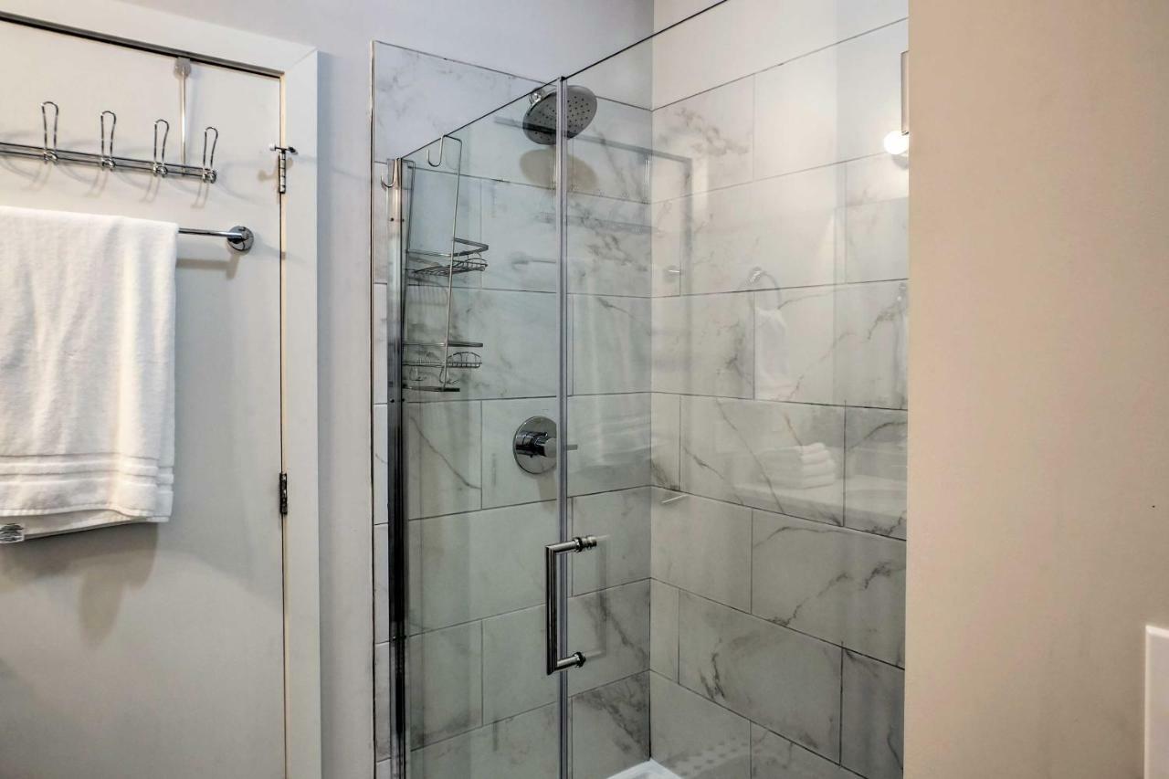 Cityscape 1 - Sleeps 7 Apartment Chattanooga Bagian luar foto